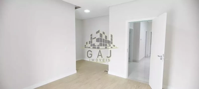 Casa, 3 quartos, 211 m² - Foto 3