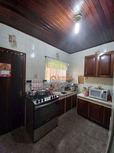 Sobrado, 3 quartos, 205 m² - Foto 1