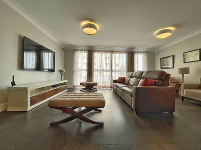 Sobrado, 3 quartos, 431 m² - Foto 1