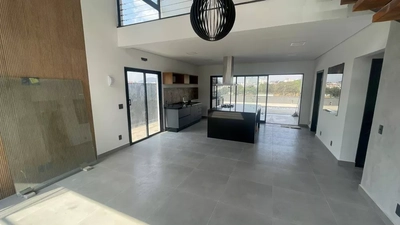 Casa, 3 quartos, 180 m² - Foto 2