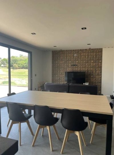 Casa, 4 quartos, 380 m² - Foto 1