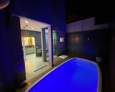 Casa, 3 quartos, 126 m² - Foto 1