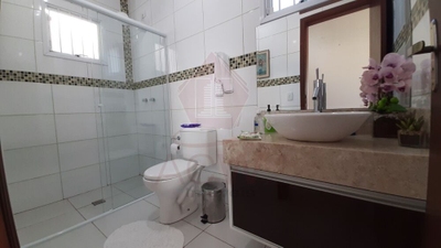 Casa, 4 quartos, 1082 m² - Foto 1