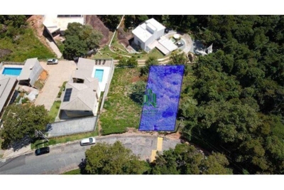 Loteamento e Condomínio, 608 m² - Foto 2