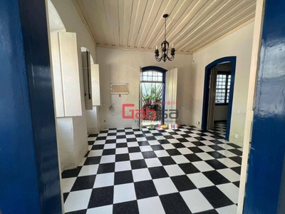 Casa, 8 quartos, 150 m² - Foto 2