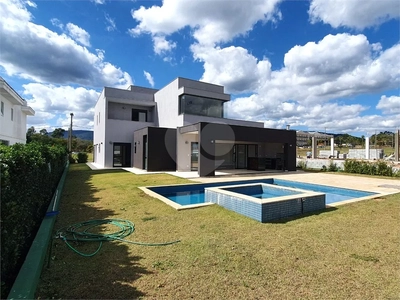 Casa, 4 quartos, 389 m² - Foto 1