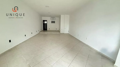 Loja-Salão, 54 m² - Foto 1