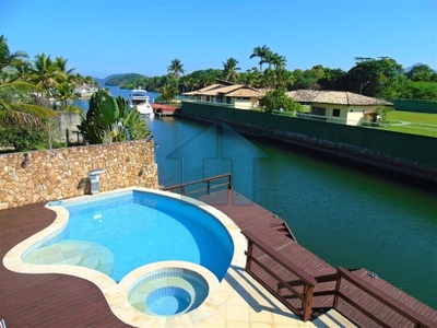 Casa, 8 quartos, 442 m² - Foto 1