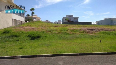 Loteamento e Condomínio, 600 m² - Foto 1