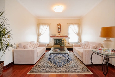 Casa, 4 quartos, 360 m² - Foto 1