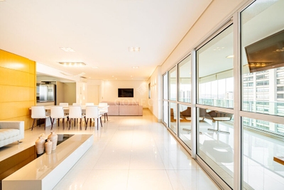 Apartamento, 3 quartos, 212 m² - Foto 3