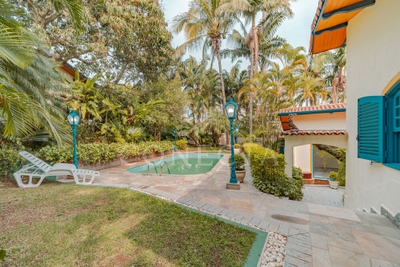 Casa, 3 quartos, 333 m² - Foto 1