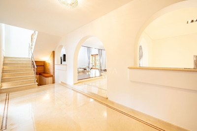 Casa, 5 quartos, 840 m² - Foto 1