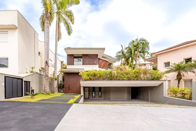 Casa, 4 quartos, 600 m² - Foto 1