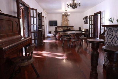 Sítio, 8 quartos, 10000 m² - Foto 4