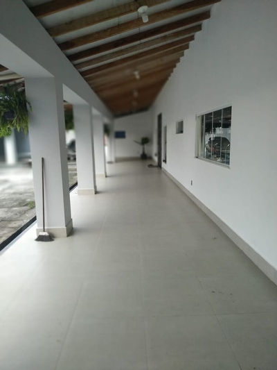 Chácara, 3 quartos, 1409 m² - Foto 1