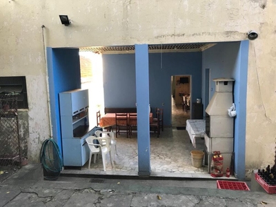 Casa, 3 quartos, 220 m² - Foto 1