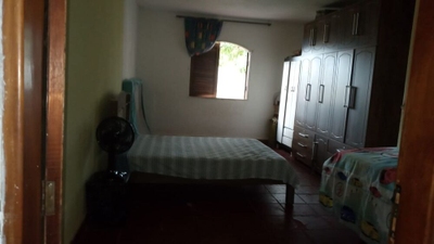 Casa, 3 quartos, 240 m² - Foto 1