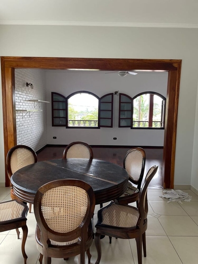 Casa, 3 quartos, 232 m² - Foto 3