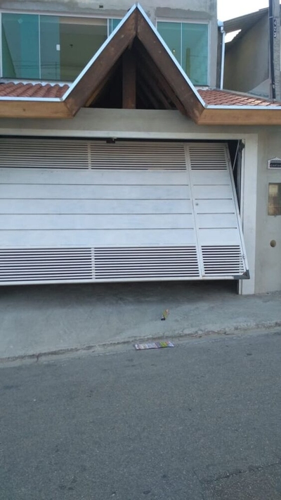 Sobrado, 3 quartos, 206 m² - Foto 1