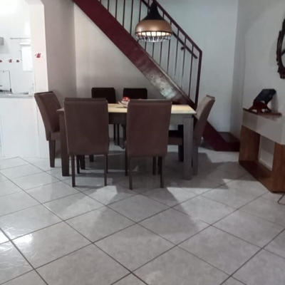 Sobrado, 3 quartos, 225 m² - Foto 2