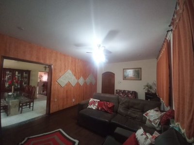 Sobrado, 3 quartos, 225 m² - Foto 1