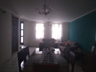 Sobrado, 3 quartos, 260 m² - Foto 1