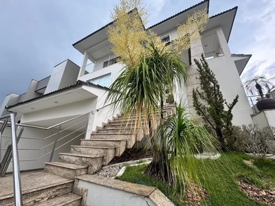 Casa, 3 quartos, 448 m² - Foto 1