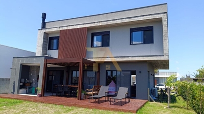 Casa, 3 quartos, 220 m² - Foto 2