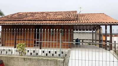 Casa, 2 quartos, 72 m² - Foto 1