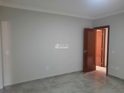 Casa, 2 quartos, 175 m² - Foto 4