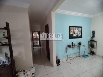 Casa, 3 quartos, 224 m² - Foto 3
