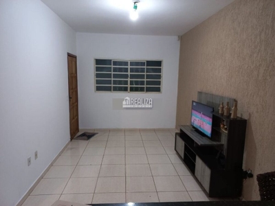 Casa, 2 quartos, 155 m² - Foto 4