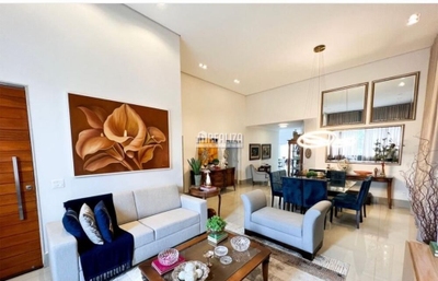 Casa, 3 quartos, 220 m² - Foto 1