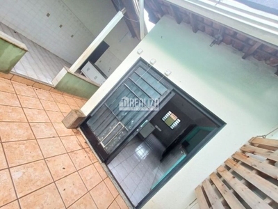 Casa, 4 quartos, 141 m² - Foto 2