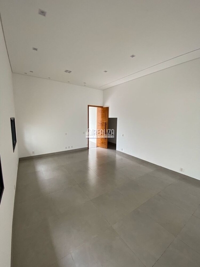 Casa, 3 quartos, 215 m² - Foto 4