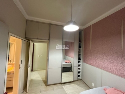 Casa, 5 quartos, 440 m² - Foto 1