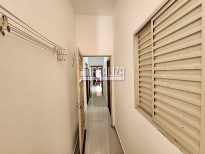 Casa, 3 quartos, 180 m² - Foto 3