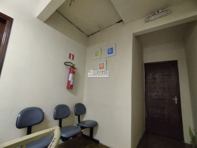 Loja-Salão, 300 m² - Foto 2