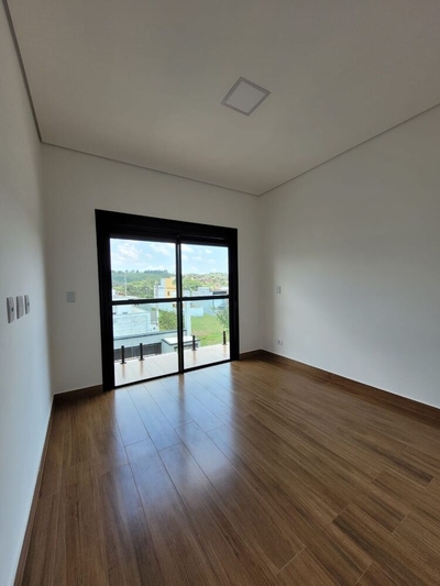 Casa, 3 quartos, 129 m² - Foto 1