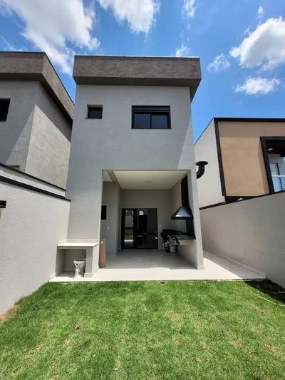 Casa, 3 quartos, 129 m² - Foto 1