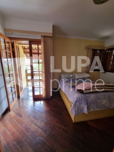 Casa, 4 quartos, 359 m² - Foto 2