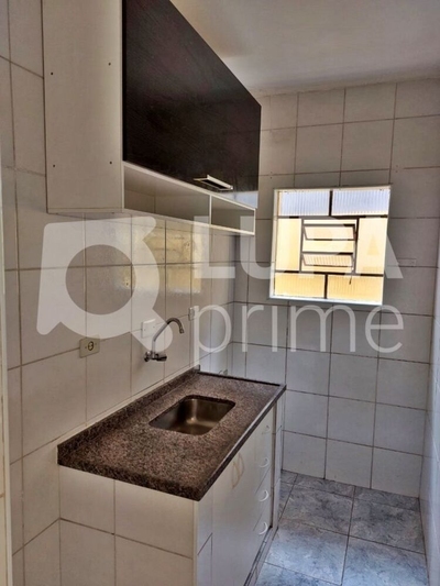 Casa, 4 quartos, 240 m² - Foto 2