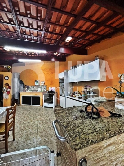 Casa, 3 quartos, 82 m² - Foto 3