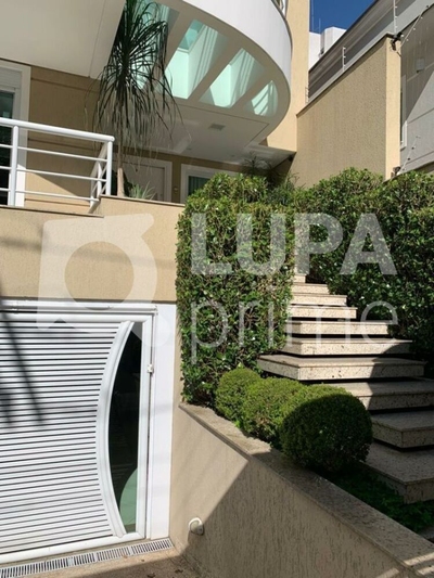 Casa, 4 quartos, 791 m² - Foto 2