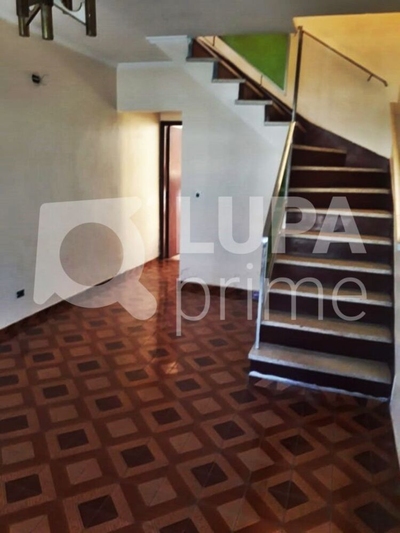 Casa, 3 quartos, 121 m² - Foto 1