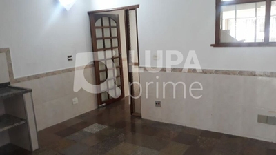 Casa, 2 quartos, 209 m² - Foto 2