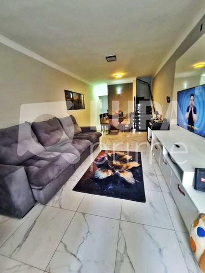 Casa, 3 quartos, 127 m² - Foto 1