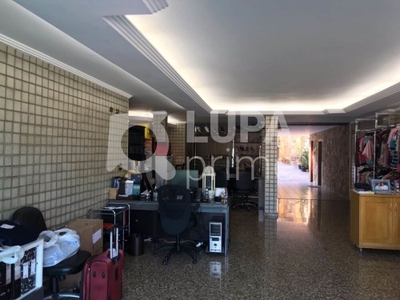 Casa, 7 quartos, 840 m² - Foto 4