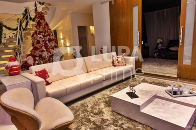 Casa, 4 quartos, 356 m² - Foto 2